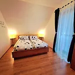 Erika Apartament *